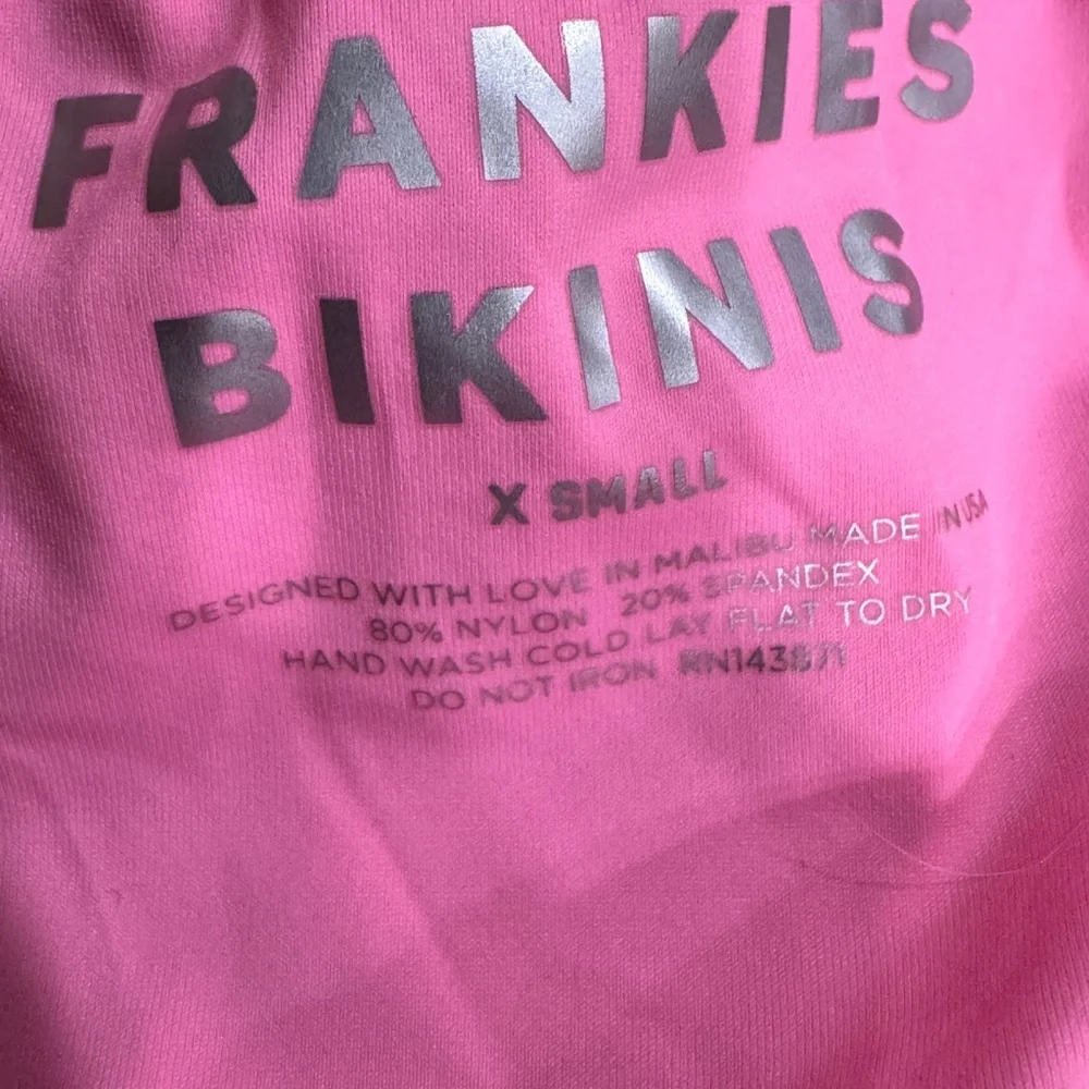 Frankie's Bikinis Swimwear top small bottom XS